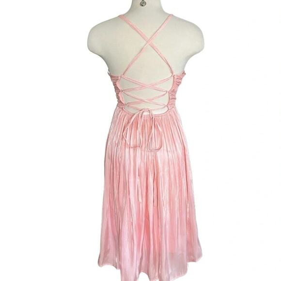 LULUS Irresistible Glow Blush Pink Satin Pleated Lace-Up Midi
Dress SIZE M NWOT - Picture 10 of 11